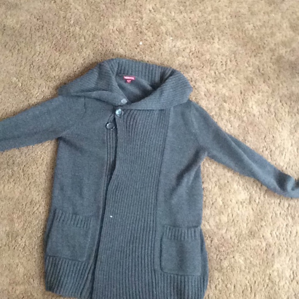 Gray cardigan